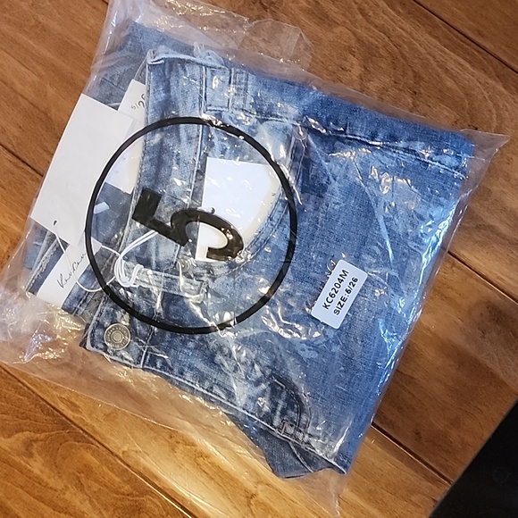 NWT..KANCAN DOUBLE FRAY HEM SKINNY JEANS 5 / 26 - Picture 7 of 7